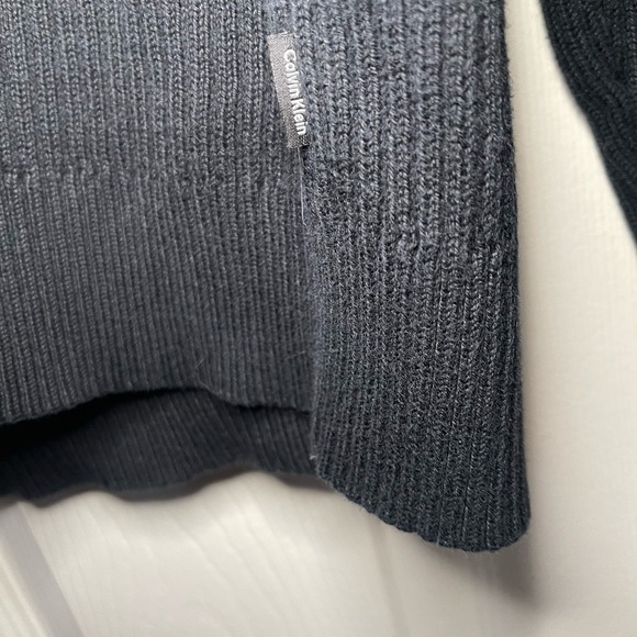 Calvin Klein Quarter Zip Sweater - Picture 3 of 4